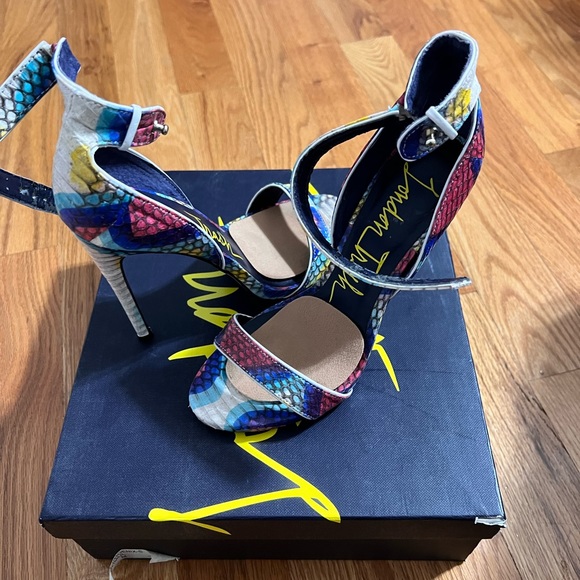 London Trash multi colored heels - Picture 2 of 3